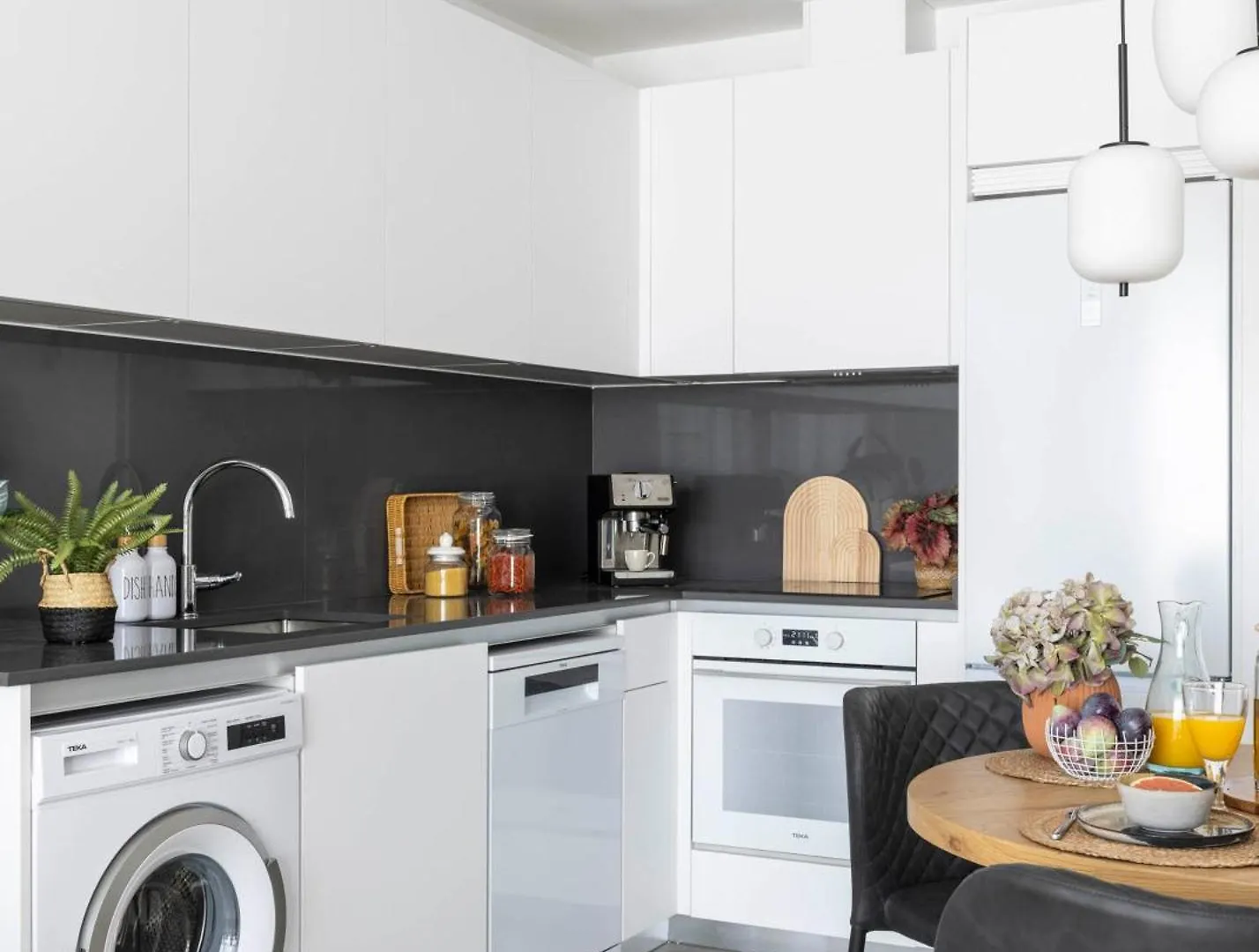 Pando Apartments 1 Bed 25D Floor Málaga 0*,  İspanya